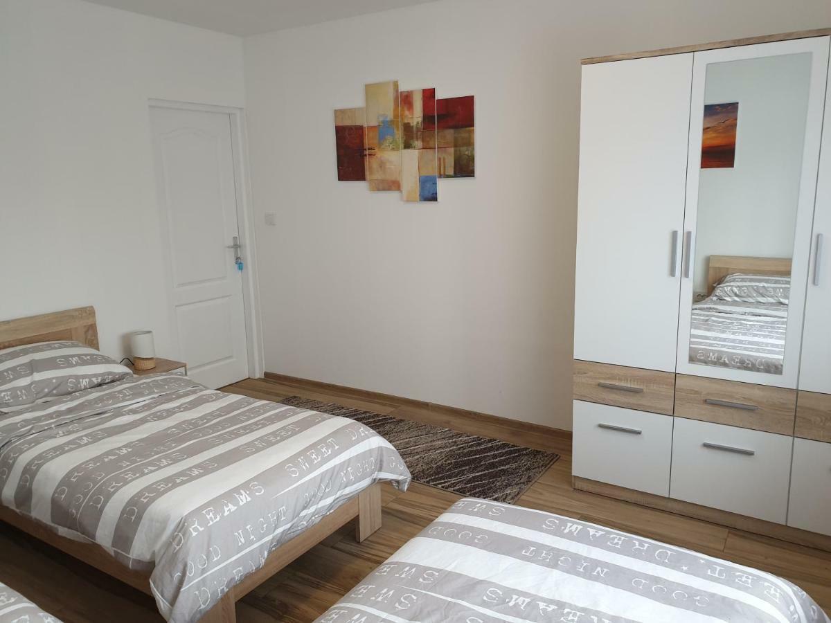 Apartman Majetic 오토칵 외부 사진